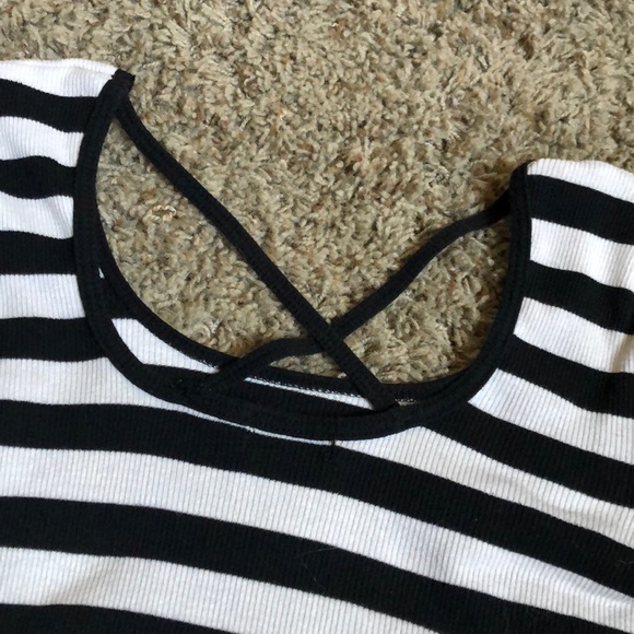 Striped top - Picture 3 of 3